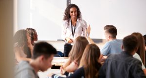 ¿Vives fuera de Florida? Lo que debes saber sobre la certificación docente