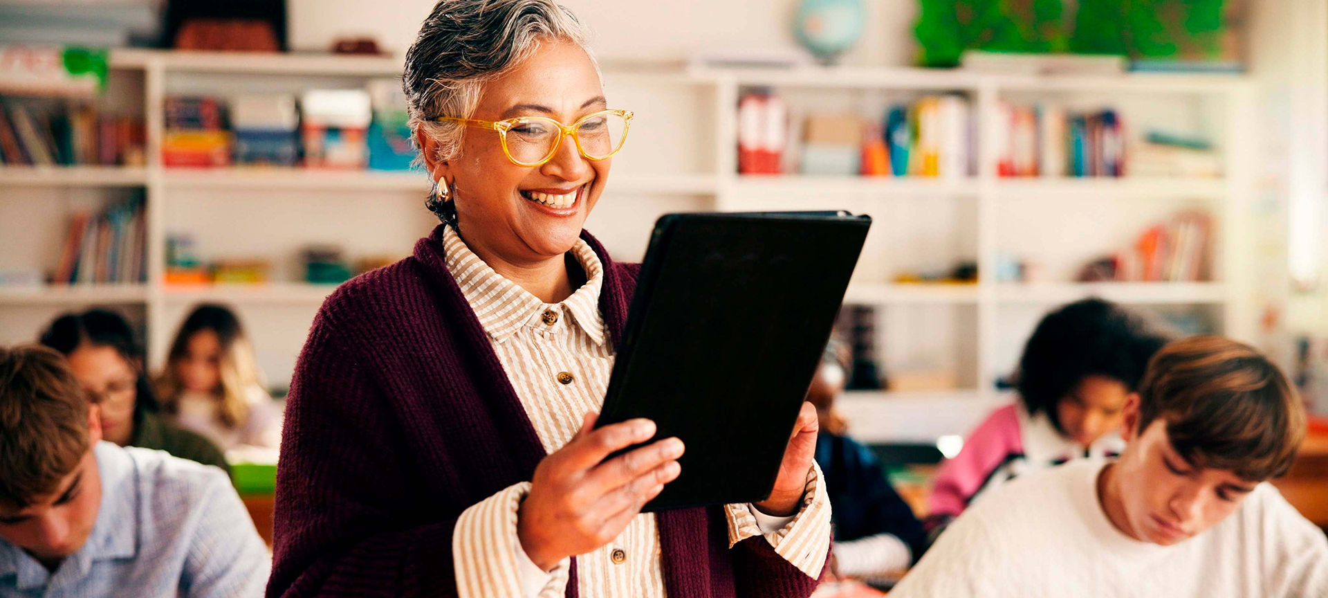 What Is an Instructional Technology Director, and How Do They Lead Digital Transformation in Schools?